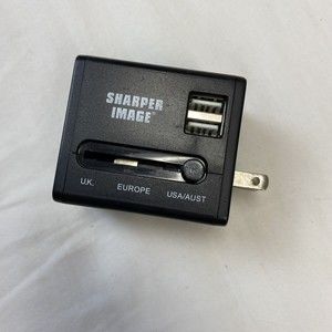 Sharper Image Travel Plug ** Universal Adaptor ** With Dual USB *